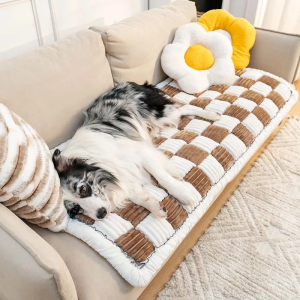 Cream-coloured Large Plaid Square Fuzzy Pet Dog Mat Bed Couch Cover